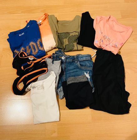 Sommer-Kleiderpaket für Mädchen, Grösse 134/140, 12-teilig
