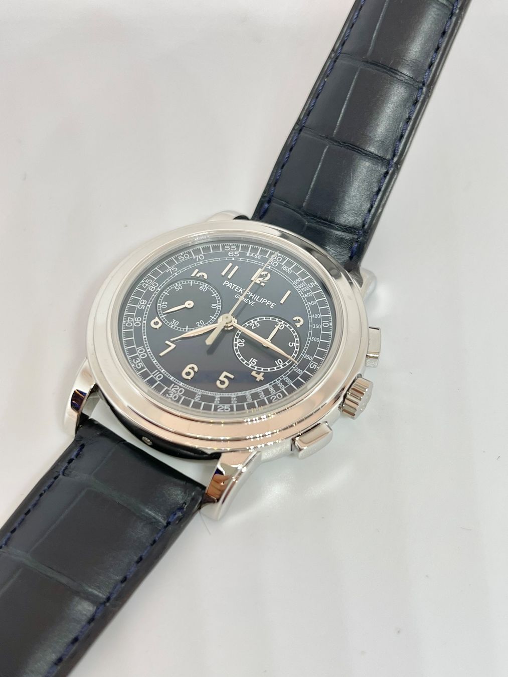 Patek Philippe Orologi: Patek Philippe ref.5070P-001 Platinum – Nuovo (secondo la descrizione) da Lugano venduto da Superstudiolugano 3