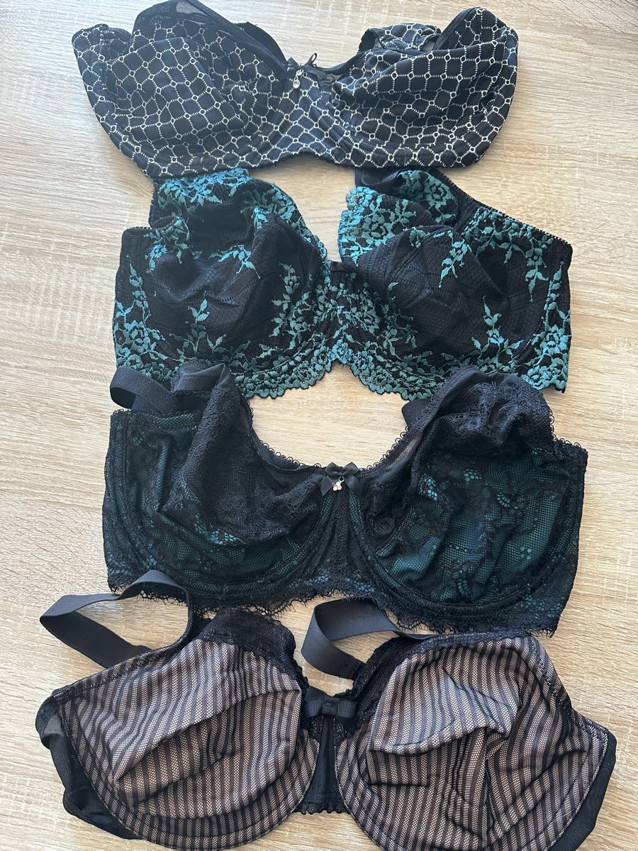 Altra biancheria intima: 4 BHs Gr 80 E, nie getragen – Usato da Birrwil venduto da kidsstore