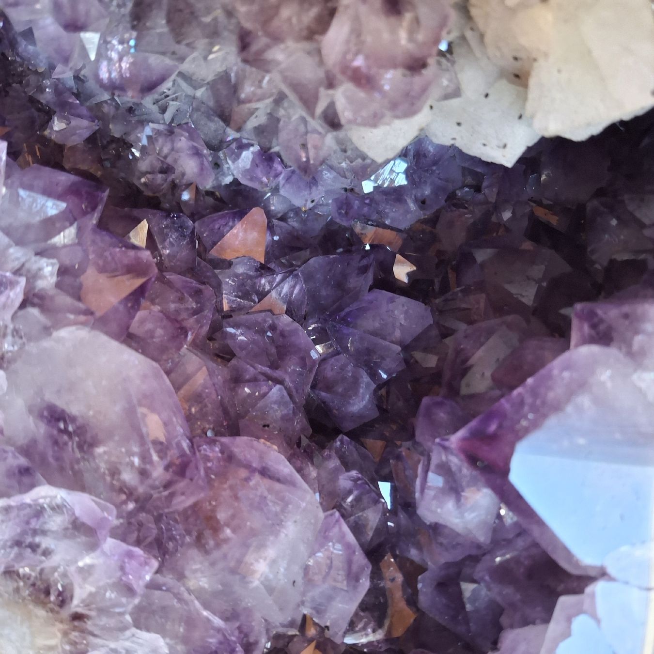 Minerali & Pietre curative: Kristall / Amethystdruse – Usato da Toffen venduto da Seppi80 2
