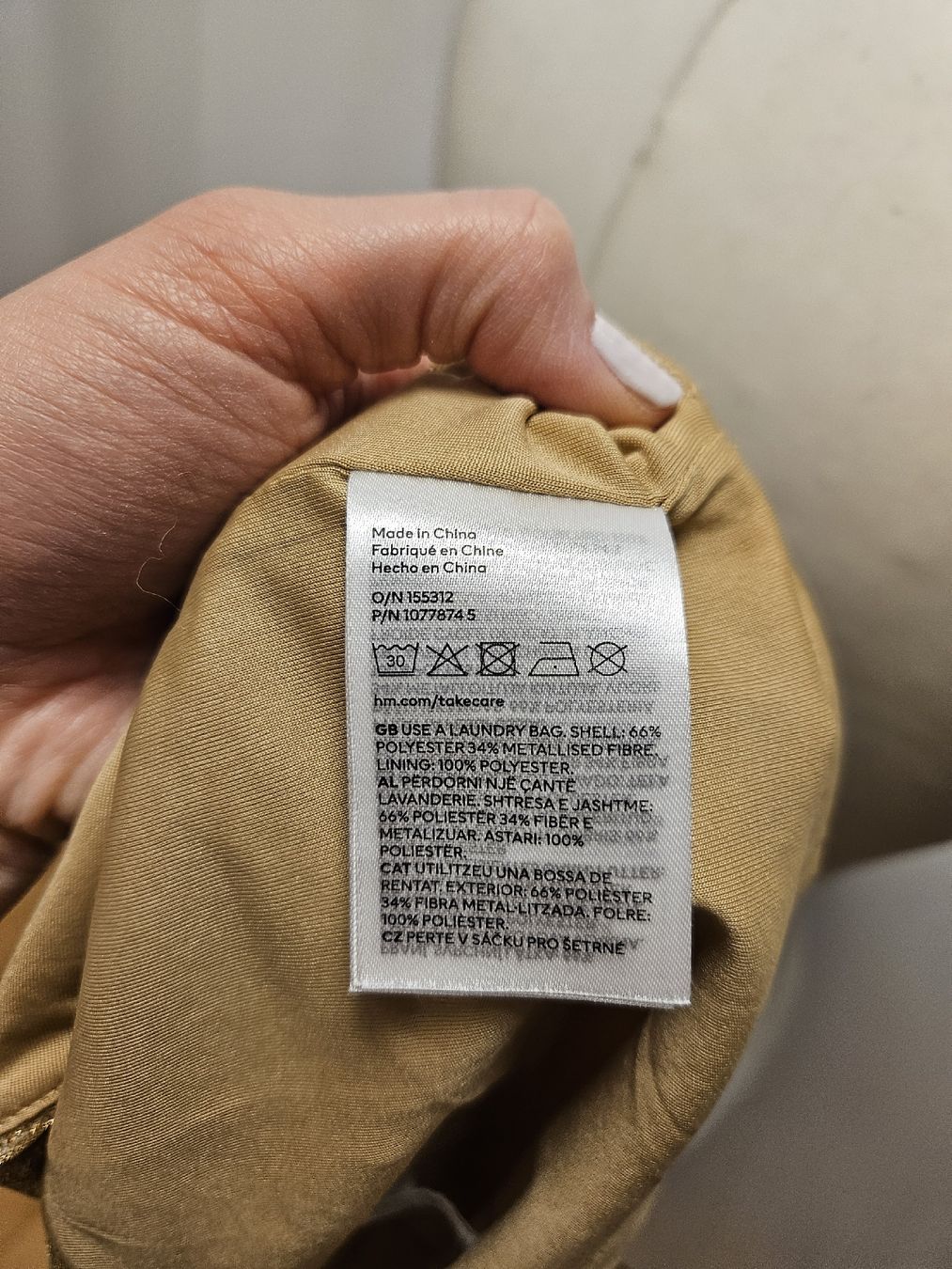 H&M Top: Glitzer Bandeau Top H&M – Nuovo (secondo la descrizione) da Zürich venduto da ColdCoffee 4