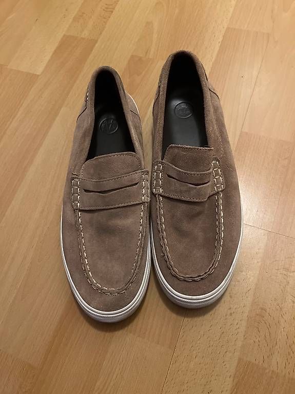 Scarpe da uomo: Massimo Dutti Herren Schuhe Größe 43 – Usato da Zürich venduto da sok_p7zx