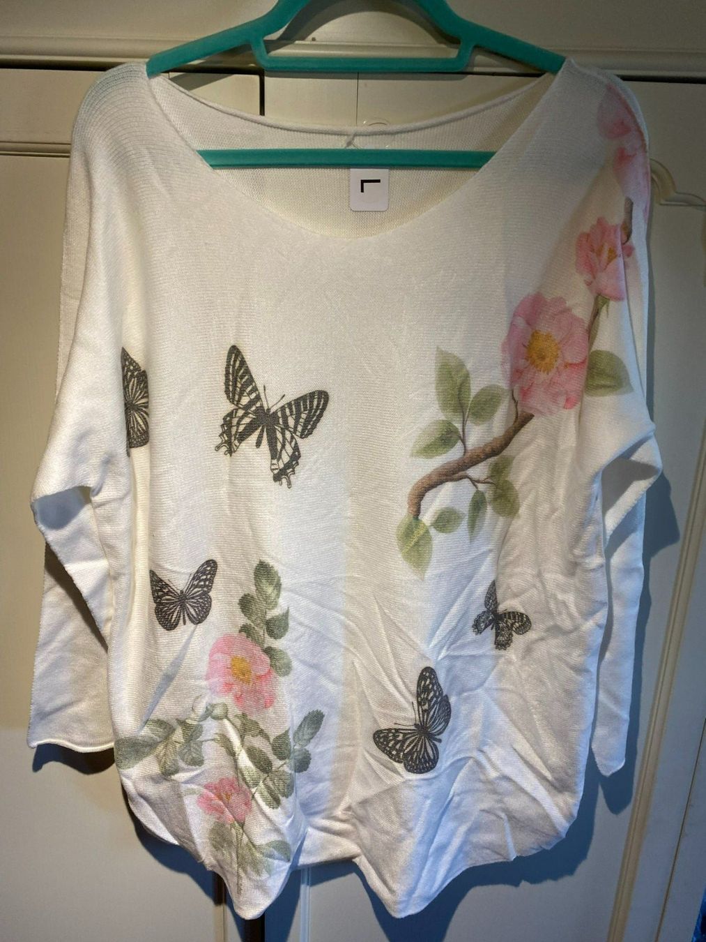 Pullover & Sweatshirts: FEINSTRICK PULLOVER-LEICHT – Neu und originalverpackt aus Meienried von ManuelaBoutique 1