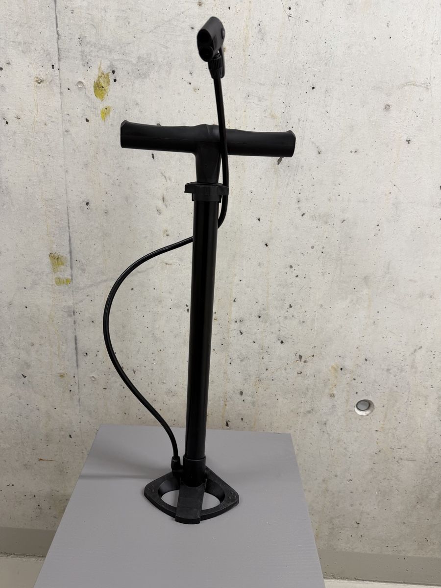 Pompes: Dunlop Standluftpumpe – D'occasion à Zürich par con_mts2 1