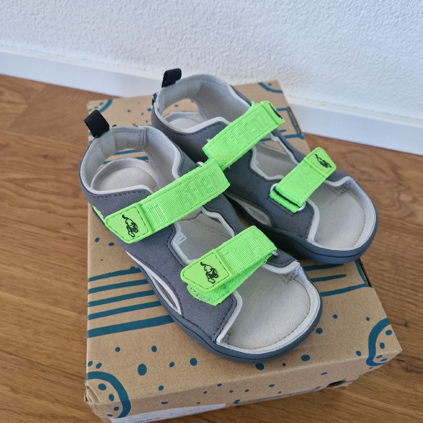 Affenzahn Schuhe für Jungen: Neue Affenzahnsandalen Grösse 29 – Neu und originalverpackt aus Sarnen von C_Bolt