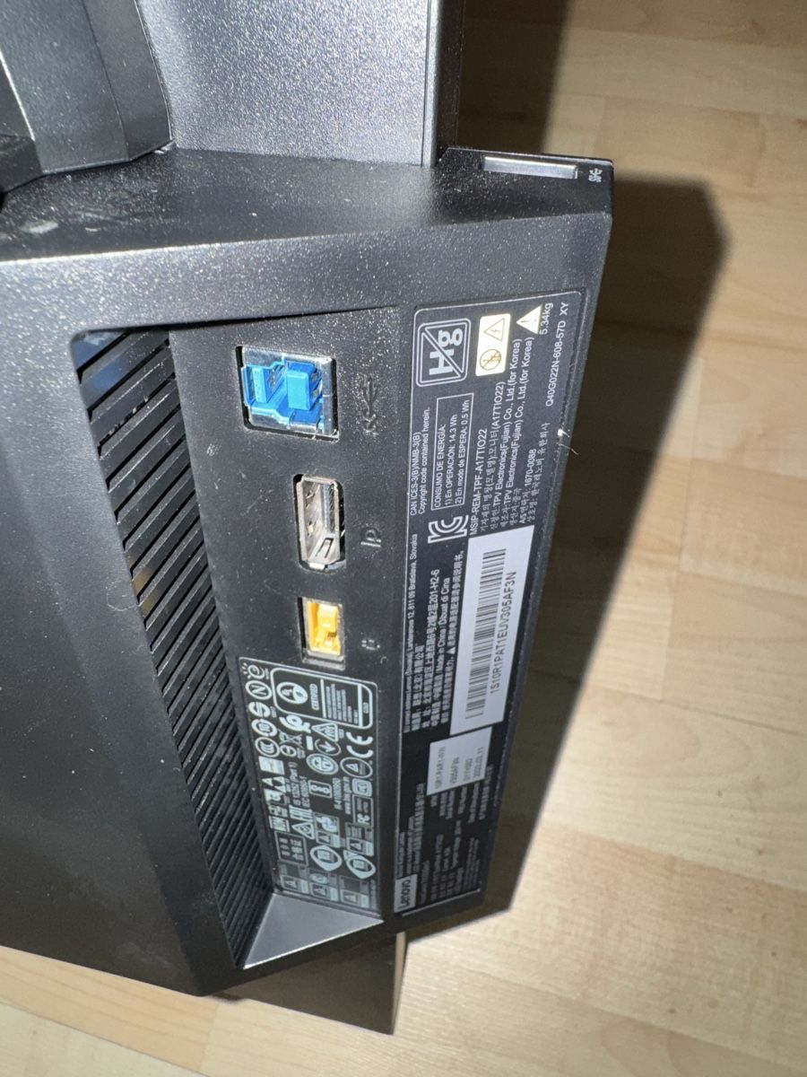 Lenovo Ecrans: Monitor Lenovo ThinkCentre TIO22 Gen3 – D'occasion à Ehrendingen par Sansav 4