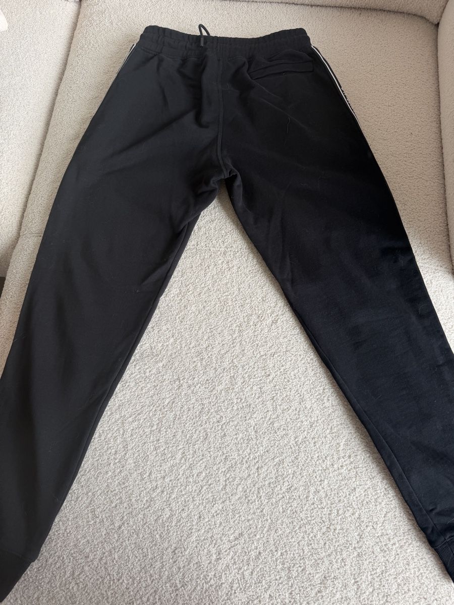 Off-White Pantaloni: Off-White Jogginghose Grösse M – Nuovo (secondo la descrizione) da Zürich venduto da gilbert_co 2