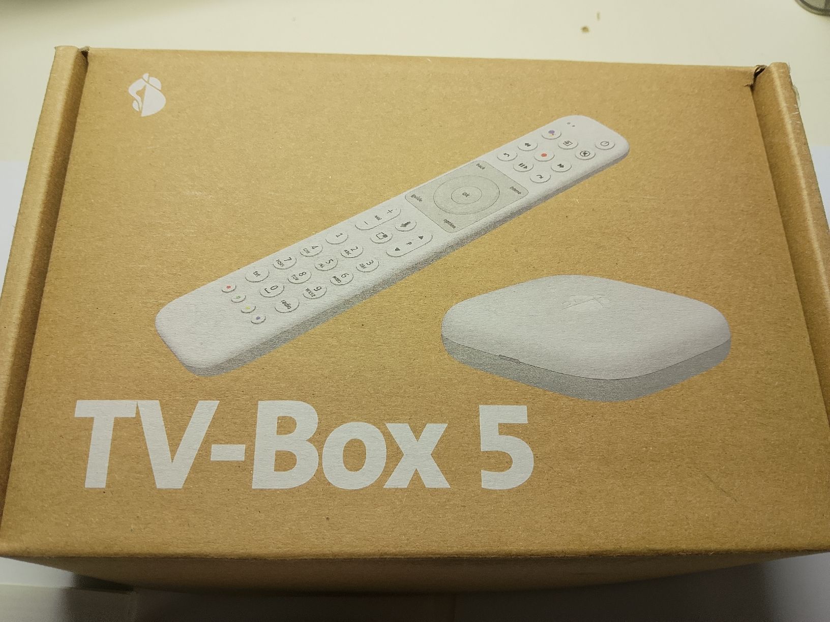 Swisscom Sistemi audio & multimediali: Neue Swisscom TV Box 5 alles dabei – Nuovo (secondo la descrizione) da Biel/Bienne venduto da Vintage-timearts 2