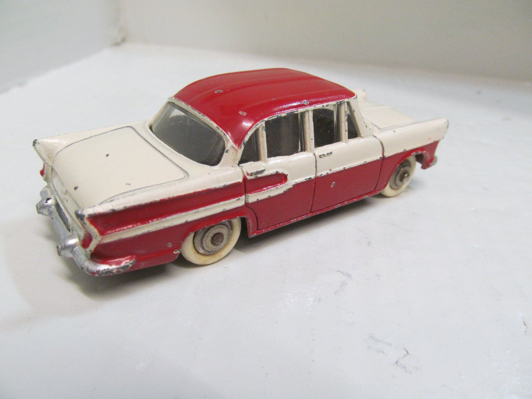 Dinky Toys Modellini d'auto: SIMCA CHAMBORD  DINKY TOYS  1:43 – Nuovo (secondo la descrizione) da Grueningen venduto da malamut56 3
