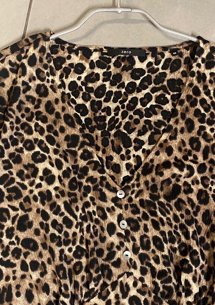 Vestiti: Longue robe fluide imprimé Léopard marque Zéro taille 42 – Nuovo (secondo la descrizione) da Granges VS venduto da avm_mj7b 2