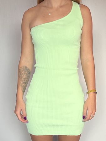 Robe moulante Bershka vert clair asymétrique taille S