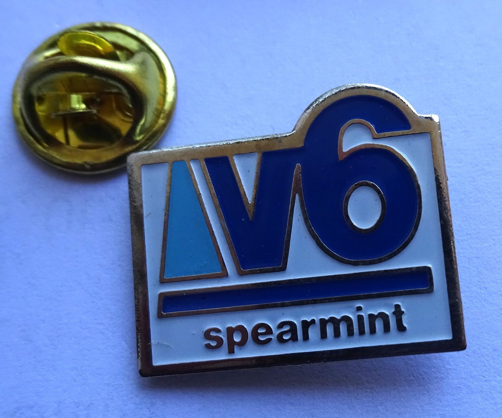 Plaquettes & Badges: Pin  speramint  V  6 – D'occasion à Utzenstorf par BUtter81