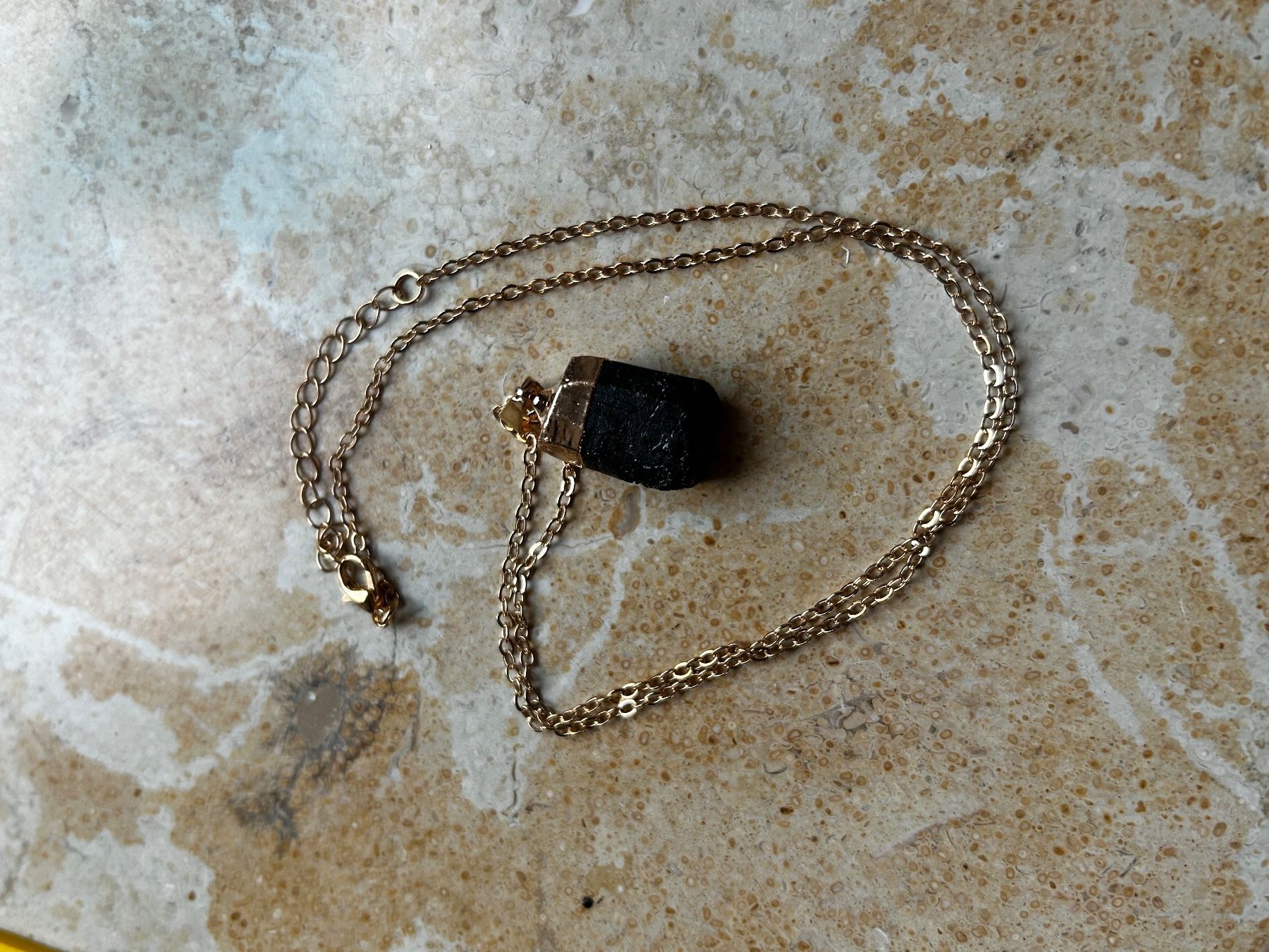 Ciondoli: Anhänger Black Stone goldenprotection – Usato da Dittingen venduto da Bijoubelle 2