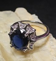 Wunderschöner Ring mit Zirkonia, 925 versilbert, Gr. 8