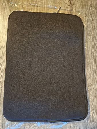 Schwarze Hülle/Tasche/Etui, neu!