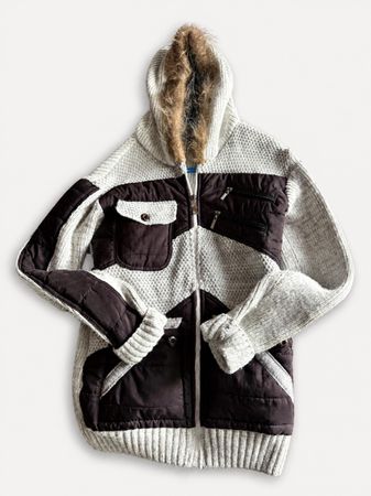 Veste homme grise et noir à capuche avec fourrure