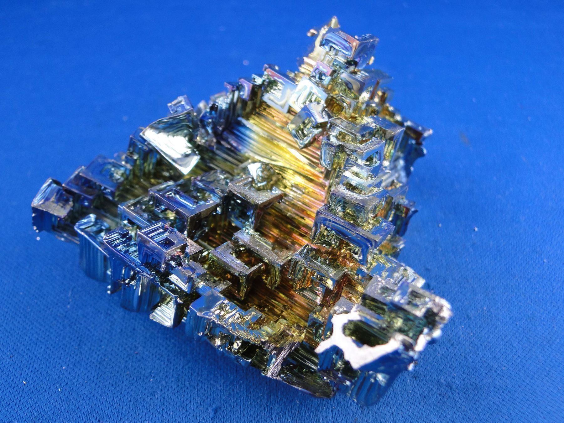 Minerali & Pietre curative: Bismuth-Stufe – Usato da Schinznach Bad venduto da Demerald 6