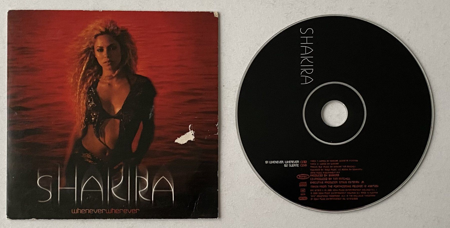 CDs: Shakira, Whenever, Wherever – D'occasion à Flums par Asquillo 2