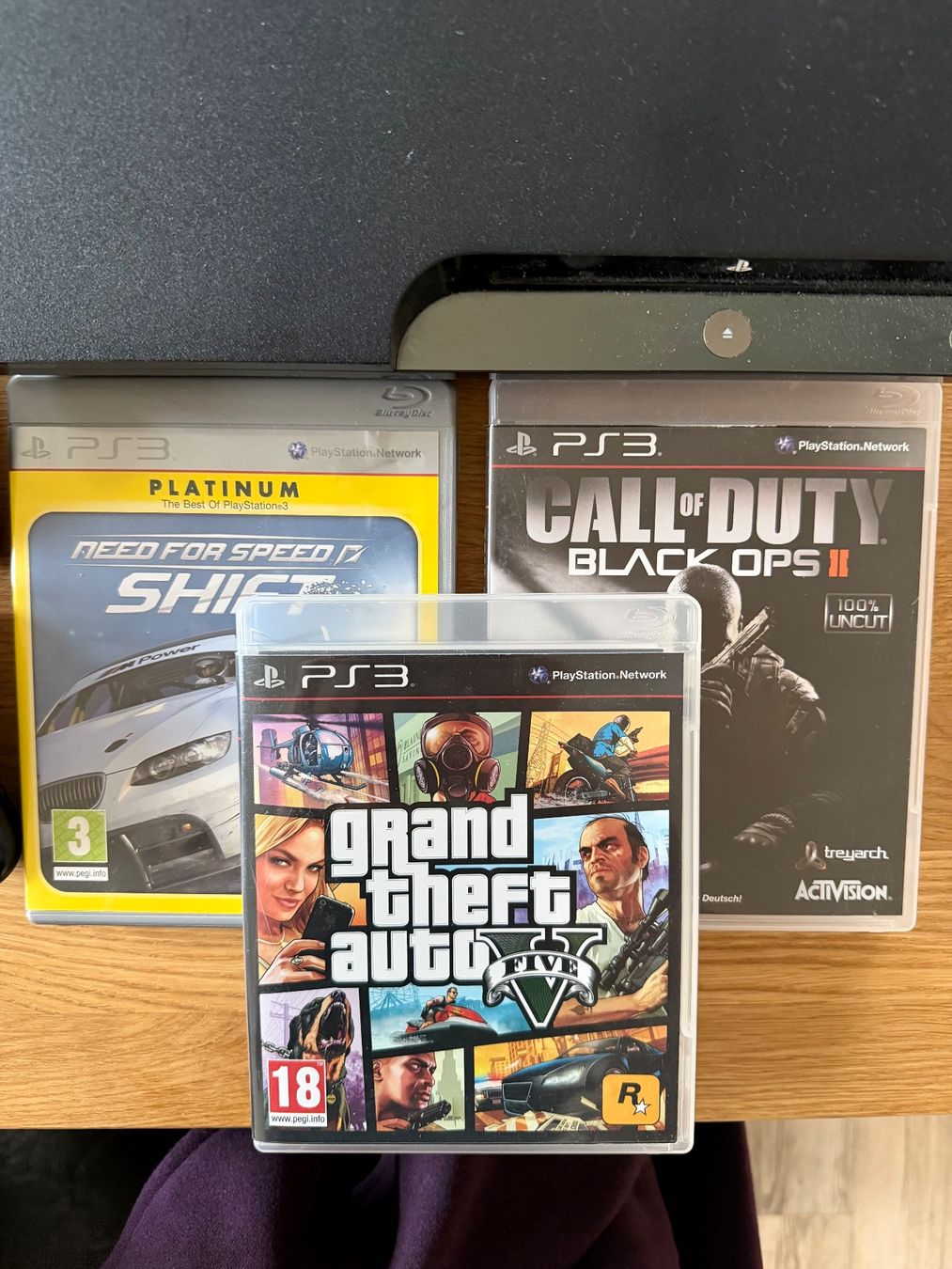 Sony PlayStation 3 usata con giochi, cavi e microfoni (Gebraucht) in ...