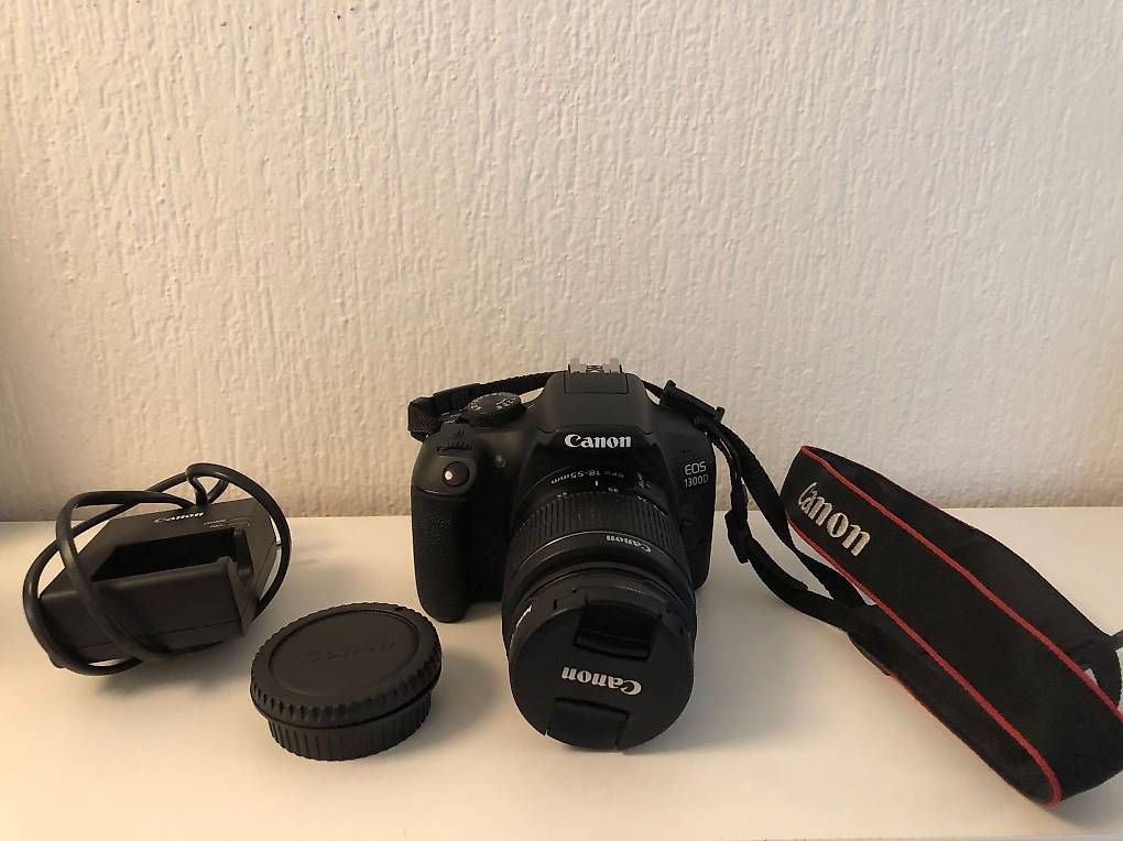Fotocamera: Kamera Canon 1300 D – Usato da Embrach venduto da Debby_1986