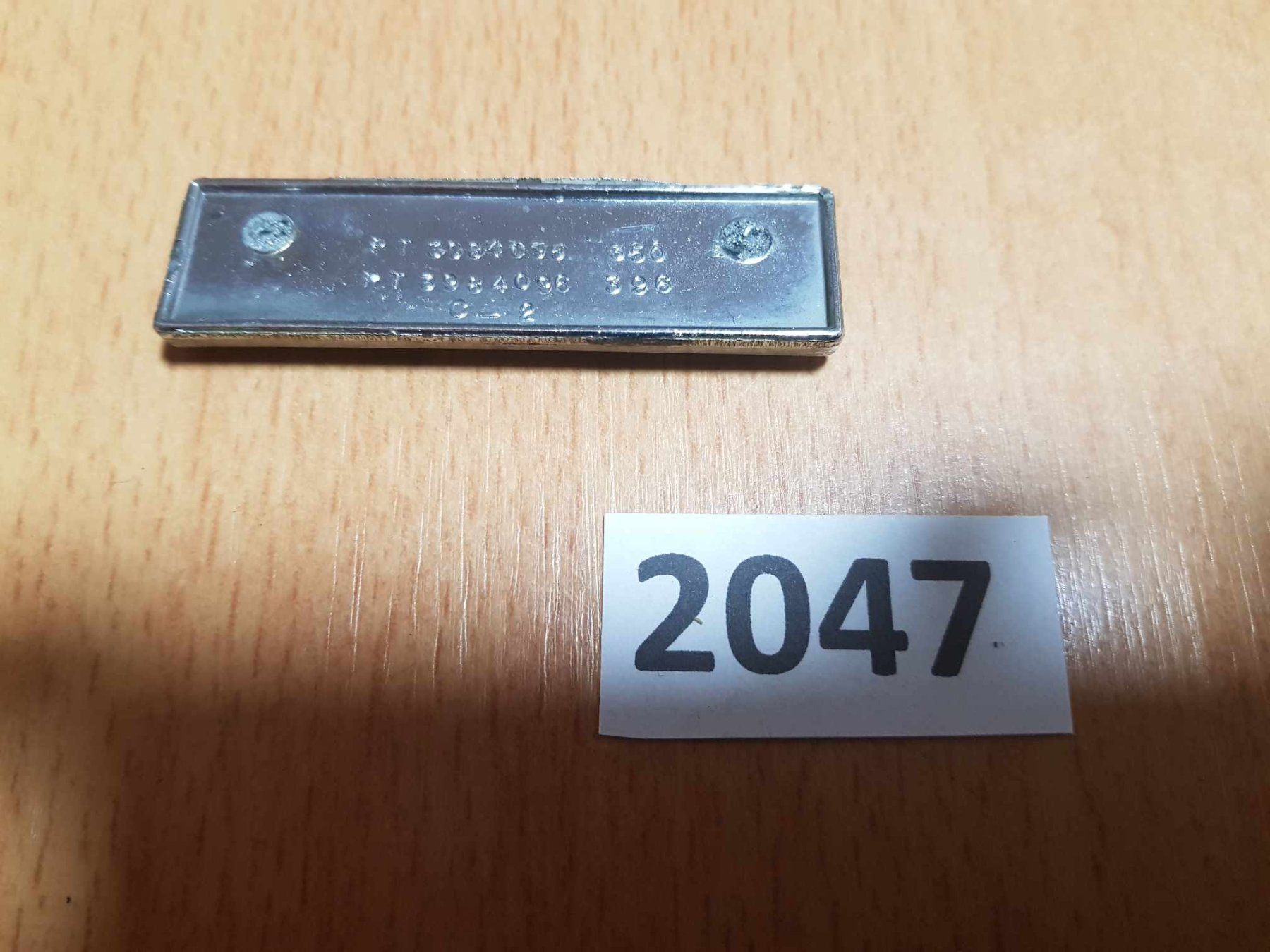 Chevrolet Tutti pezzi di ricambio auto: Emblem, 350  von Chevrolet – Usato da Niedergösgen venduto da usc_l8gm 1