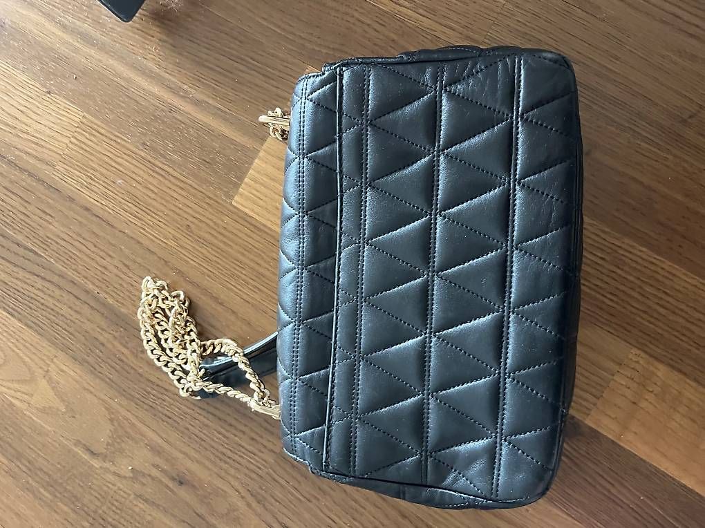 Michael Kors Borse da donna: Michael Kors Tasche schwarz – Usato da Wabern venduto da mel_tg52 2