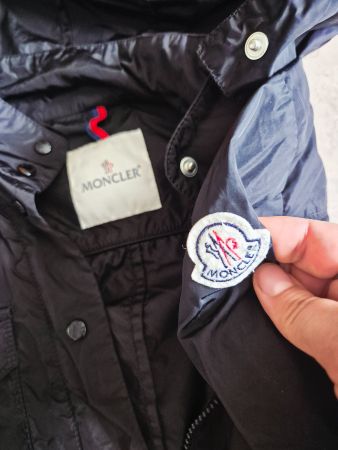 MONCLER JACKE WINDJACKE M 38 NP 690 CHF BLOUSON KAPUZE TOP