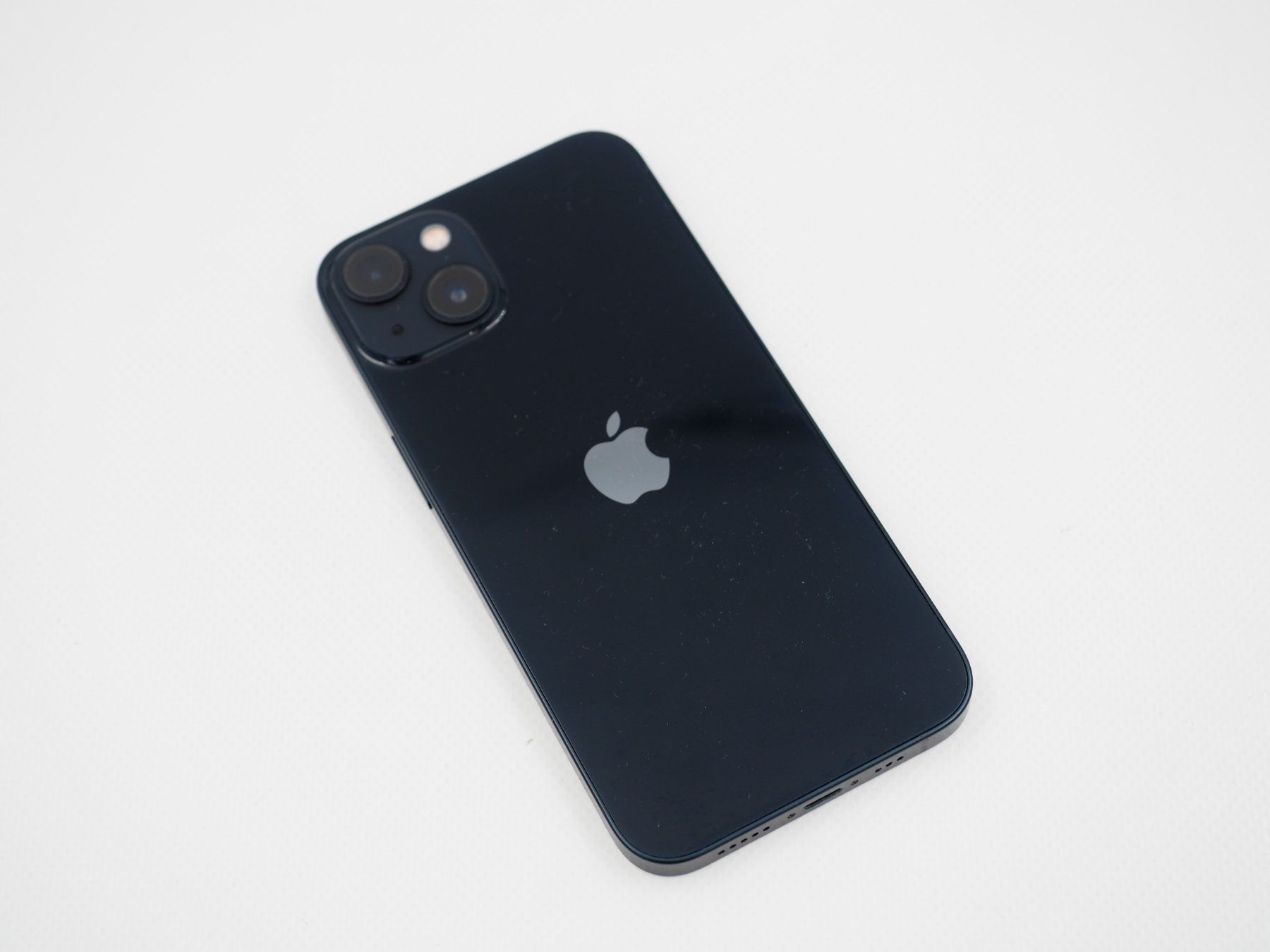Apple Telefoni cellulari / Smartphones: APPLE iPhone 13 iCloud gesperrt (26060856) – Difettoso da Zürich venduto da fundsachenverkauf 2