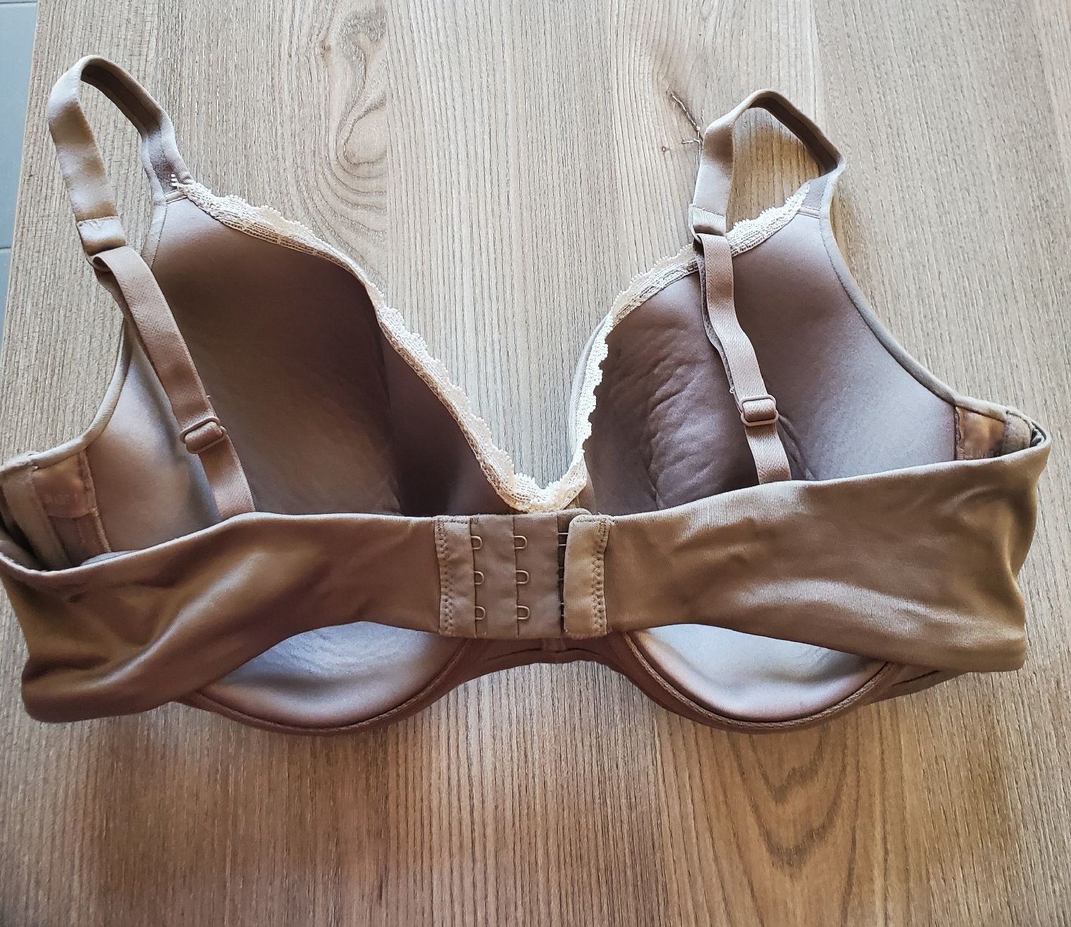 Altra biancheria intima: soutien gorge Playtex – Nuovo (secondo la descrizione) da Montsevelier venduto da Sherlock007 1