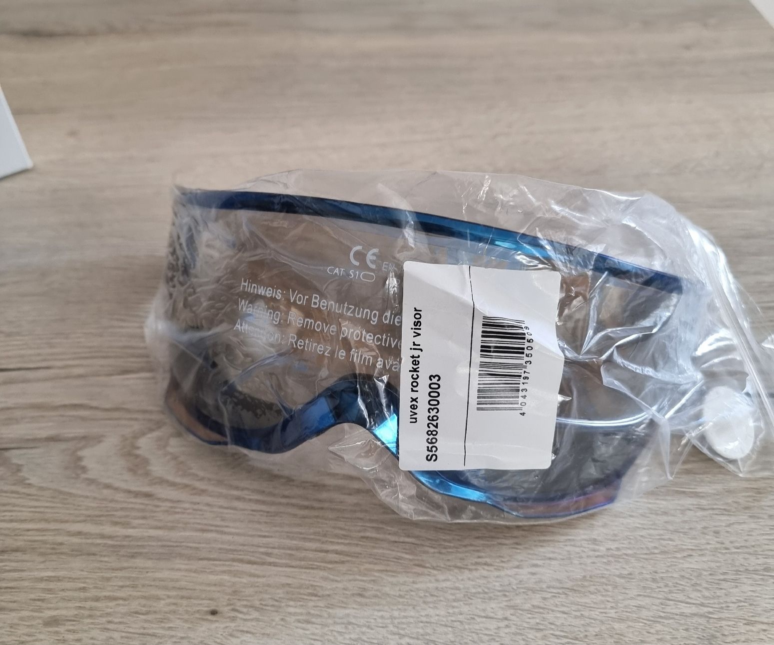 Uvex Caschi: Casque de ski Uvex – Usato da st-Léonard venduto da Pegaze0 5