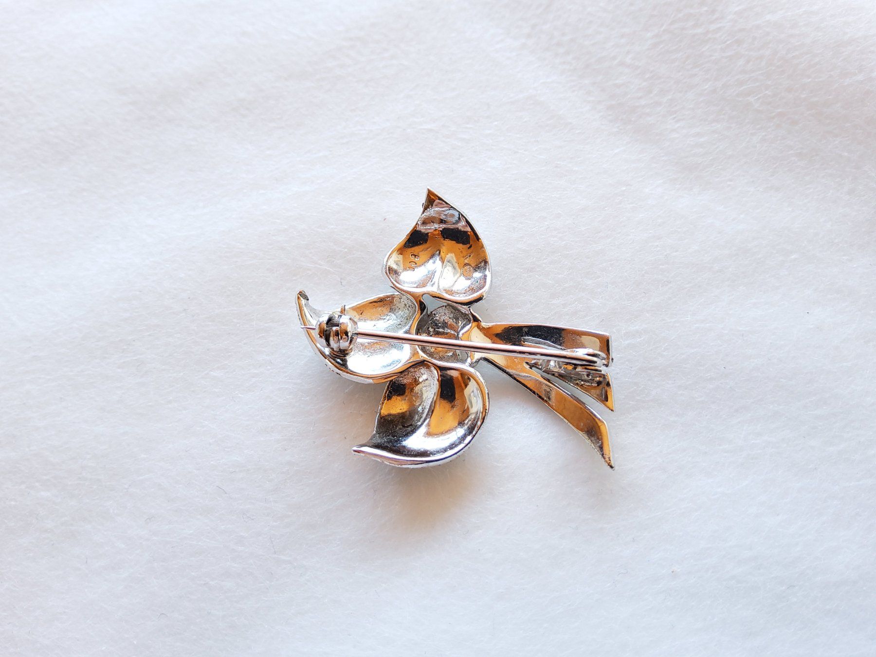 Spille & Fermagli: Ancienne broche en argent 800 – Usato da Malleray venduto da lafoirfouille 5