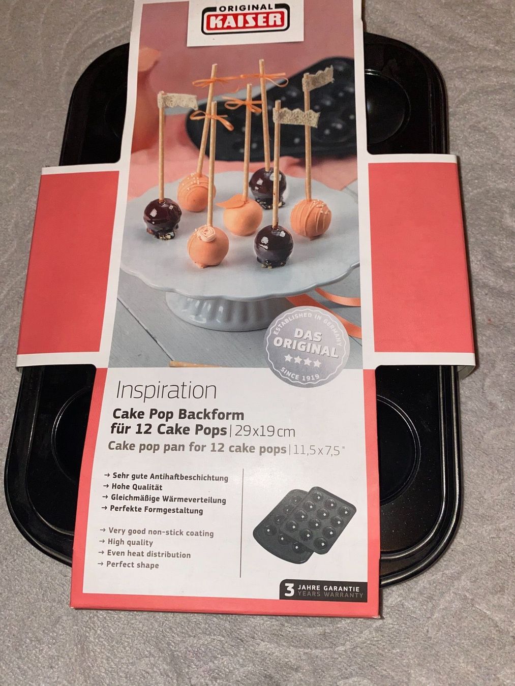 Kaiser Teglie da forno: Neu Kaiser Cake Pop Backform 12er – Nuovo e nell'imballaggio originale da Niederuzwil venduto da Ib-top 1