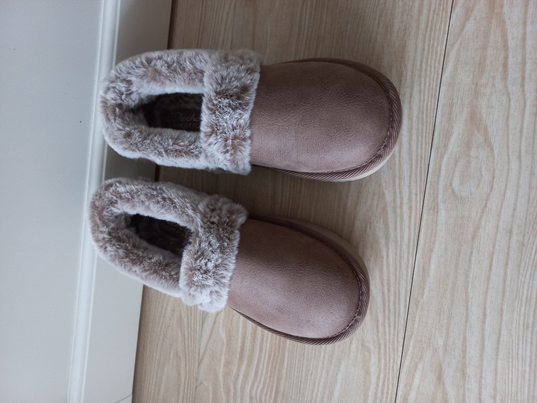 Skechers Scarpe da donna: Skechers Cozy Up – Nuovo (secondo la descrizione) da Châtelaine venduto da ing_mb6r 2