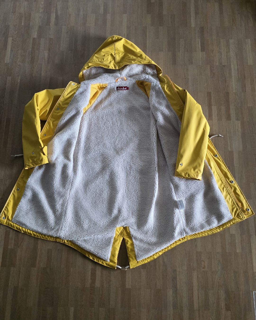 Giacche: Derbe Damenparka, mit Teddyfutter , wasserabweisend, gelb – Usato da Triesen venduto da Vanlie 1