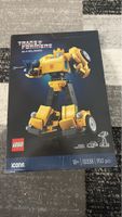 LEGO Icons Transformers Bumblebee 10338 Bauset (950 Teile)