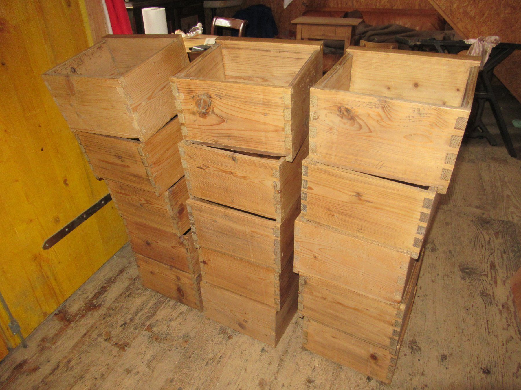 Armadi: Schubladen Block – Usato da Berg SG venduto da Pizza58 7