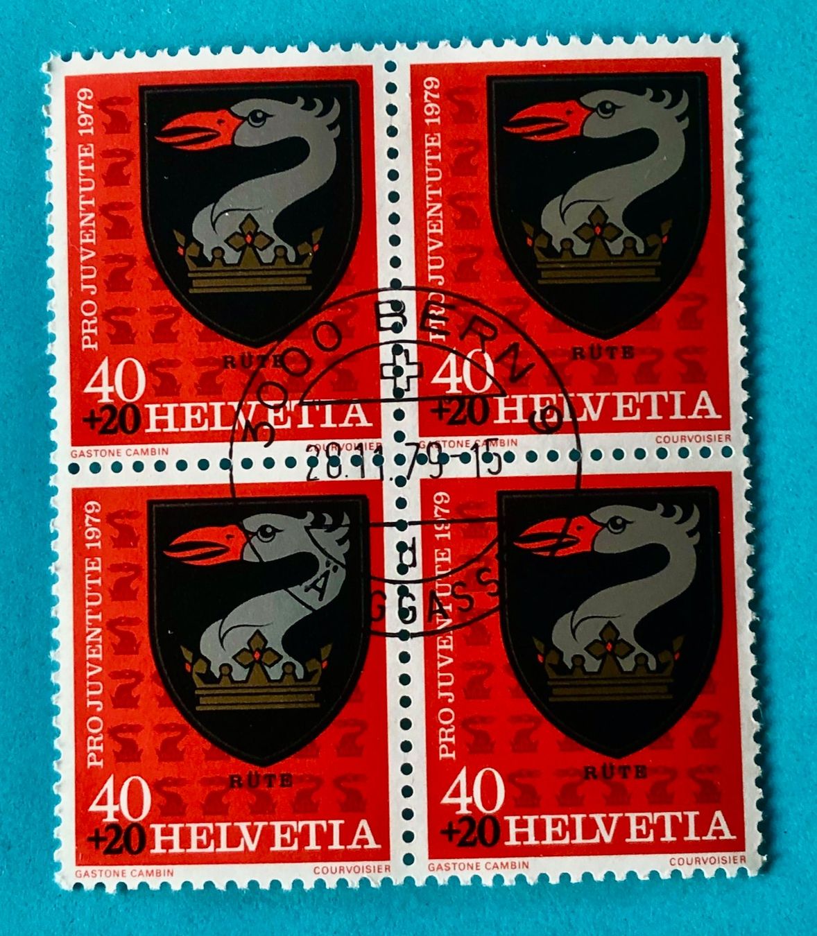 Tutti i francobolli:  Viererblock Nr.J270 Stempelt Bern 1979    – Usato da Aarau venduto da Billa007