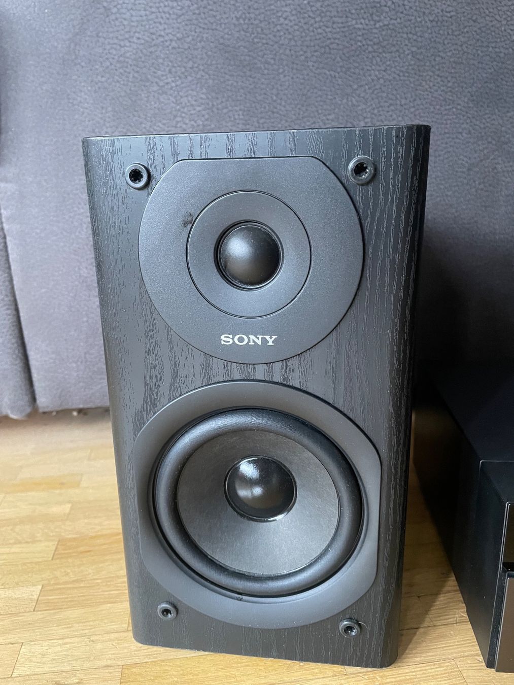 Sony Lettore multimediale & Streamer: SONY CMT-SBT300WB NETZWERK MICRO-KOMPAKT-SYSTEM – Nuovo (secondo la descrizione) da Egg b. Zürich venduto da underworld 2