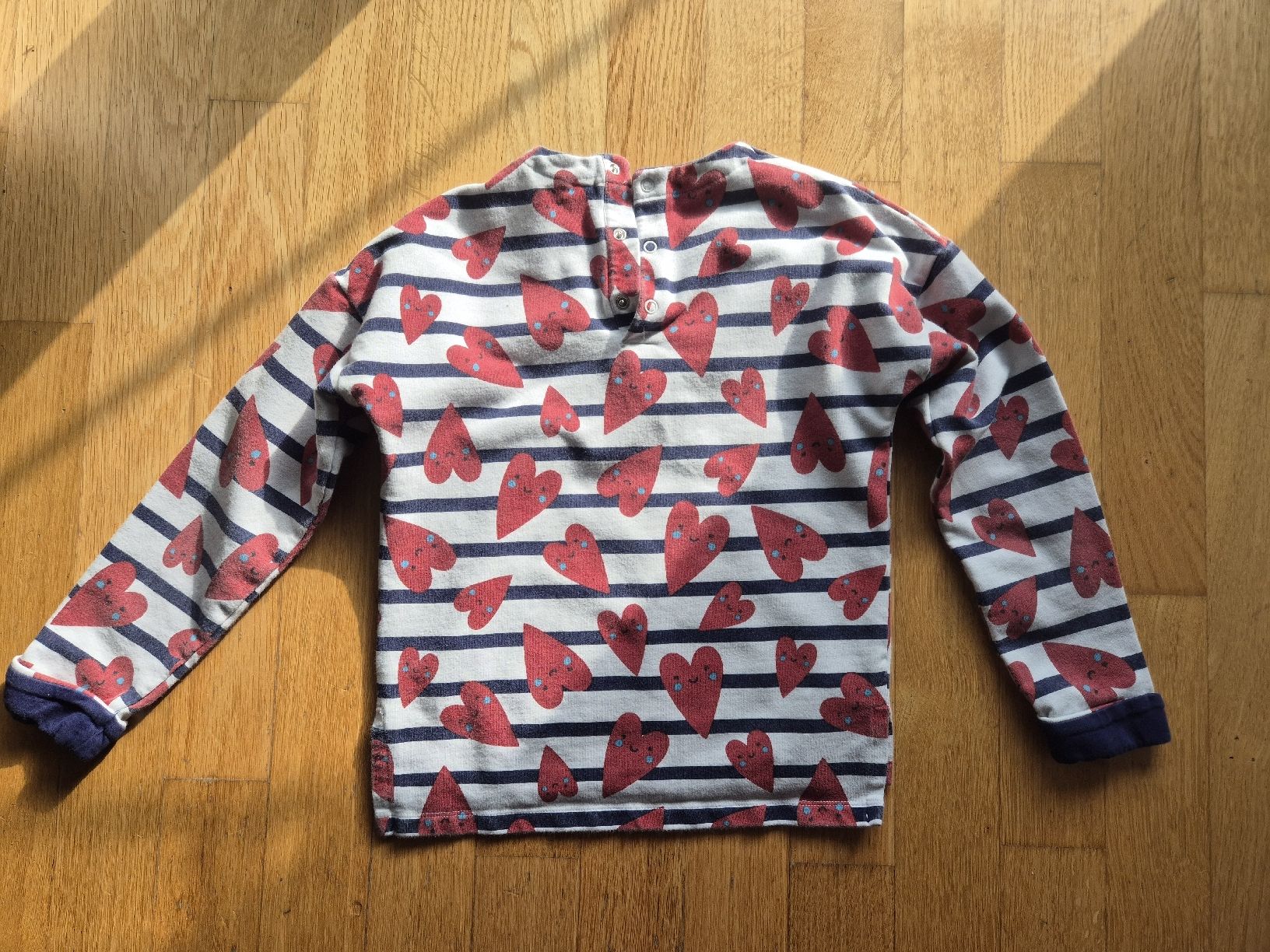 Maglioni & Felpe: Cute Sweater, striped hearts pattern,6years, 118cm – Usato da Basel venduto da and_zvv7 2