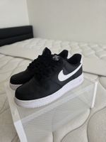 Schuhe Herren Nike air force Grösse 42