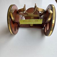 Présentoir à bouteille de cognac  Courvoisier