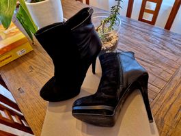 Bottines en cuir lisse + daim, Mai Piu Senza, talon aiguille