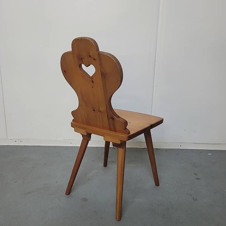 Sedie: stuhl – Usato da Dinhard venduto da evo_5kr2 1