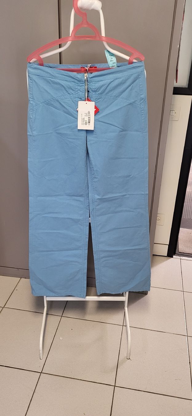Pantalons: Phard Basic Jeans, Hellblau, Gr. 42 – Neuf avec emballage d'origine à Figino par mayam63