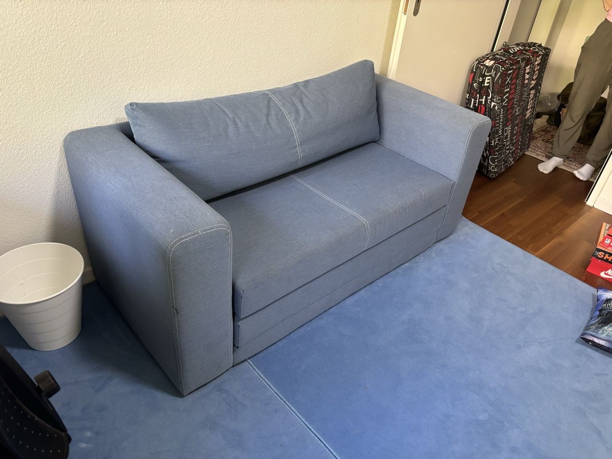 Divani: Ausklappbares Kindersofa – Usato da Uitikon Waldegg venduto da jemetzge 1