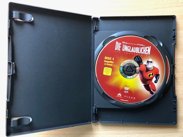 Tutti i DVDs: Disney DVD - Die Unglaublichen – Usato da Widen venduto da Himan 1
