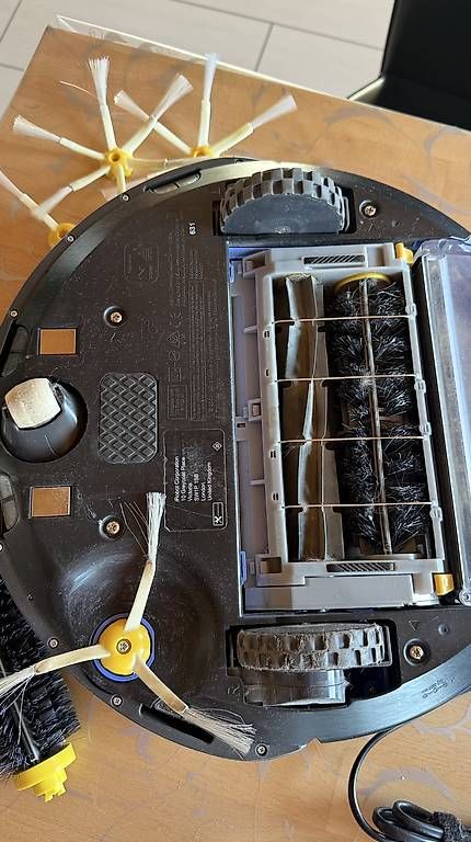 Aspirapolveri & Accessori: iRobot Roomba 620 & 631 – Usato da Molare venduto da RDT-Car 4