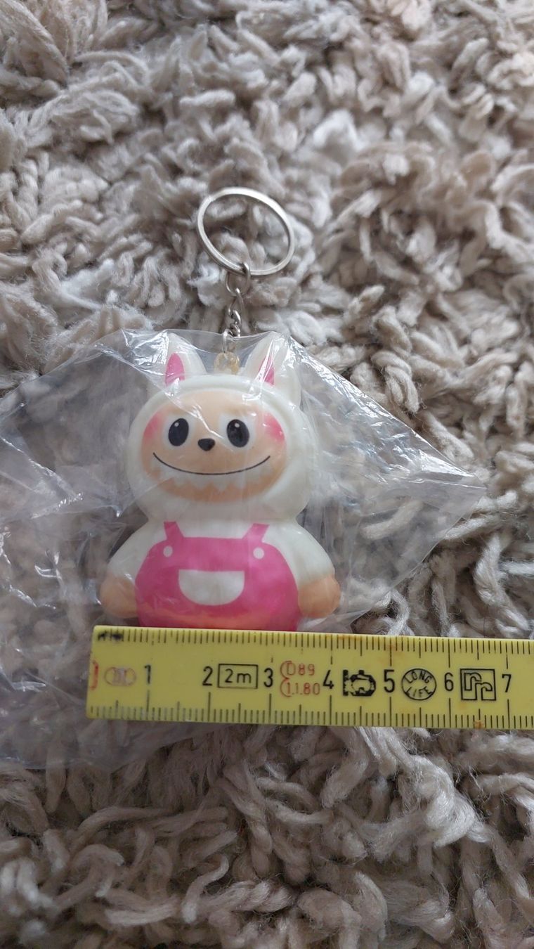 Rimorchi: Niedliche Labubu Squishy Anhänger – Nuovo e nell'imballaggio originale da Hittnau venduto da Razorback_1971 3
