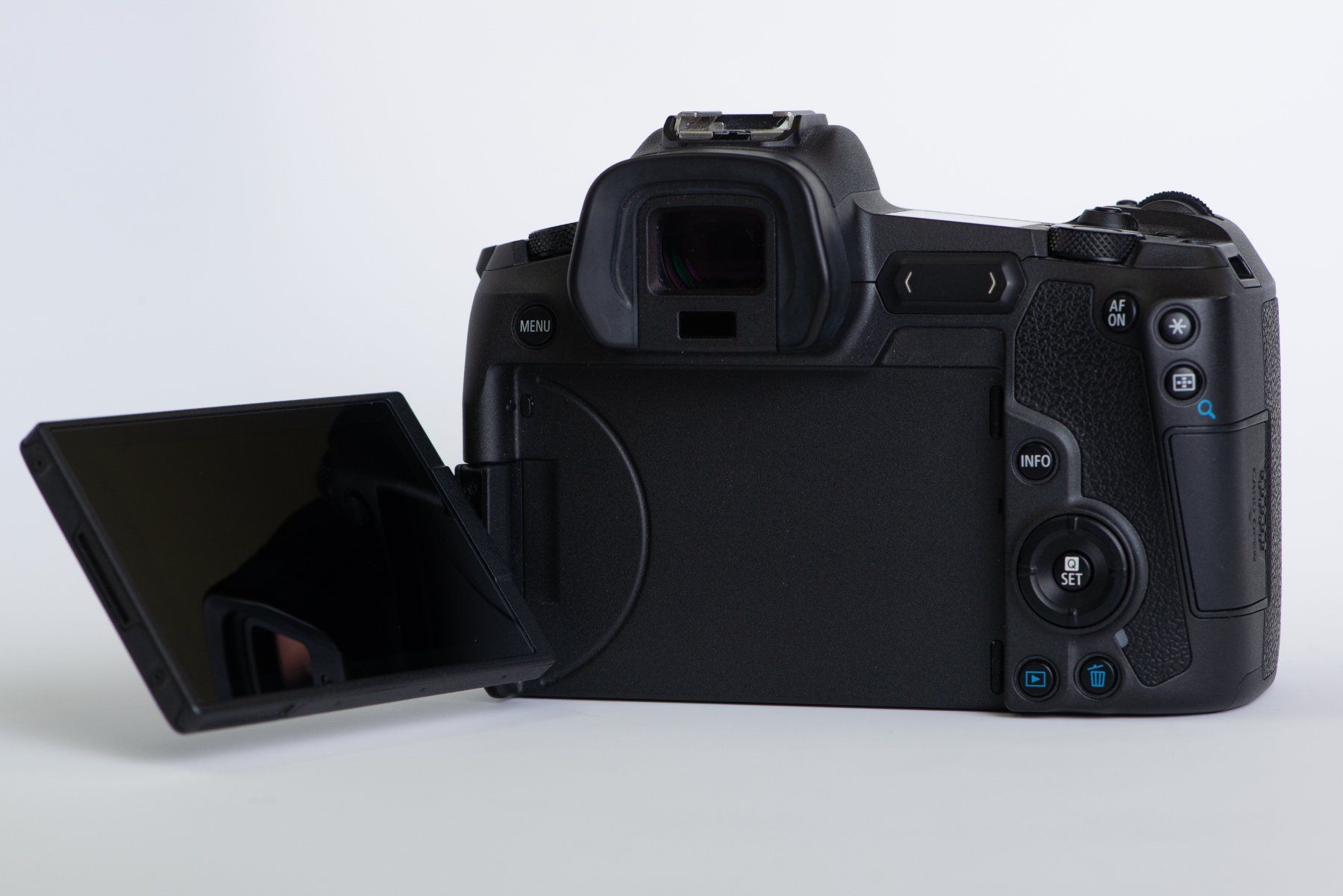 Canon Appareil photo: Canon EOS R – D'occasion à Rüti ZH par FotoTevy 4