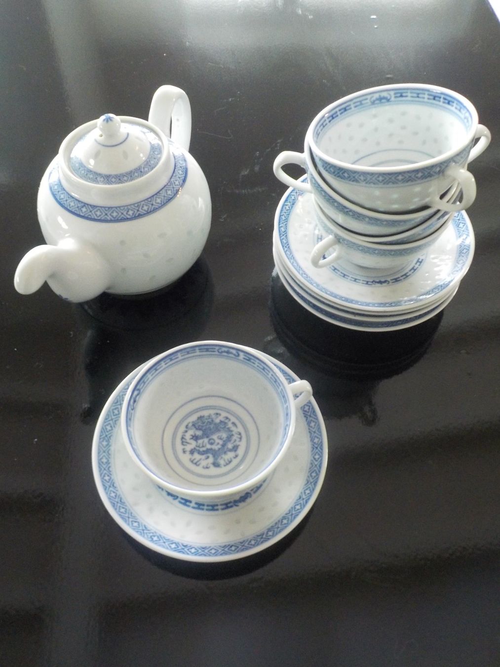 Set di piatti: Chinesisches Teaservice – Usato da Muri b. Bern venduto da Ricardodecor